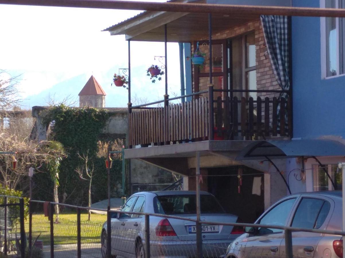 Guest House On Kostava 23 Kobuleti Exterior photo